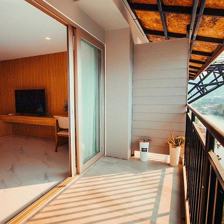 The Elephant Crossing Hotel Vang Vieng Exterior foto